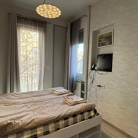 Place With 2 Bedrooms In Апартамент София